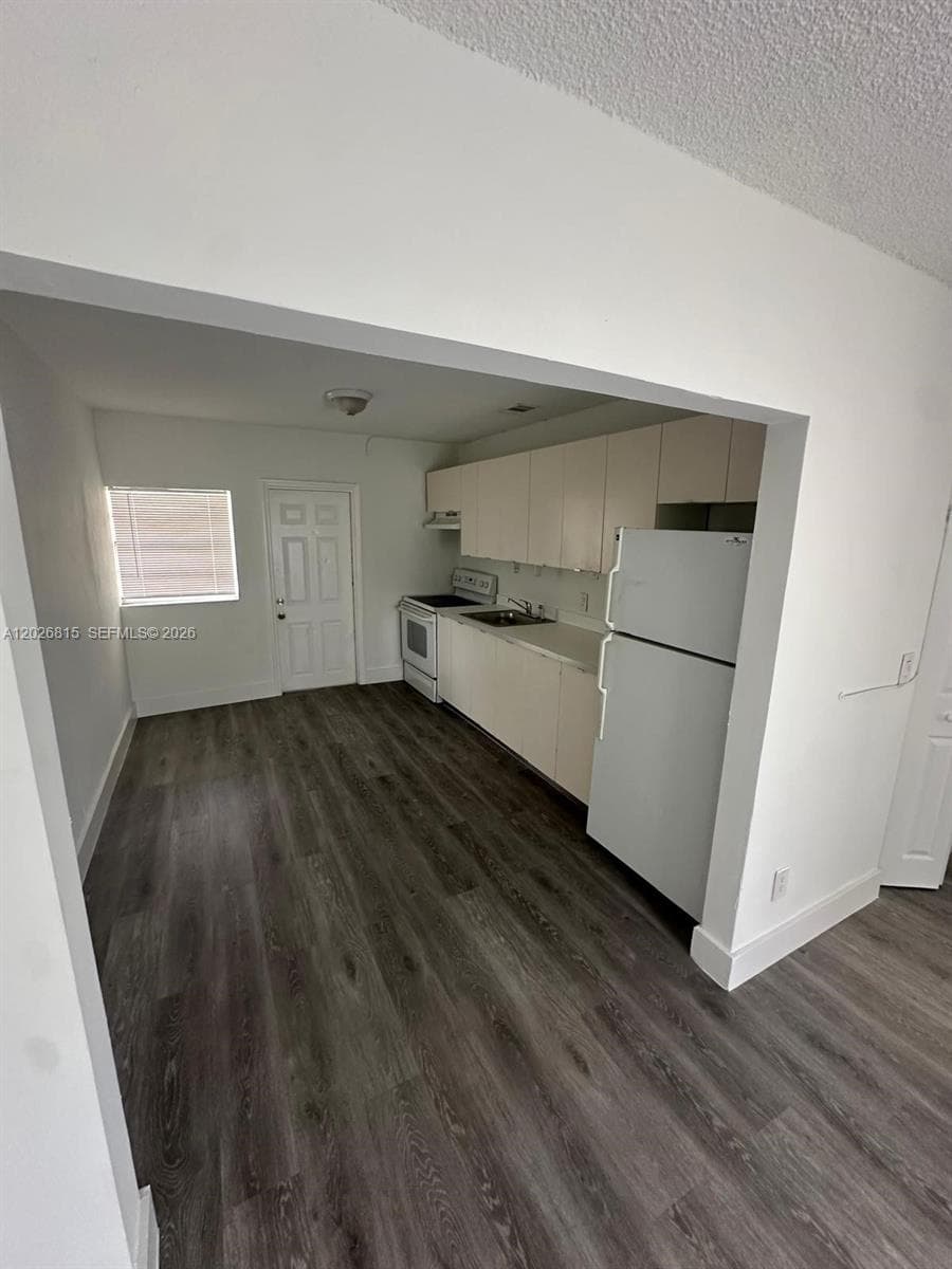 1730 SW 72nd Ct, Miami FL 33155 photo 5