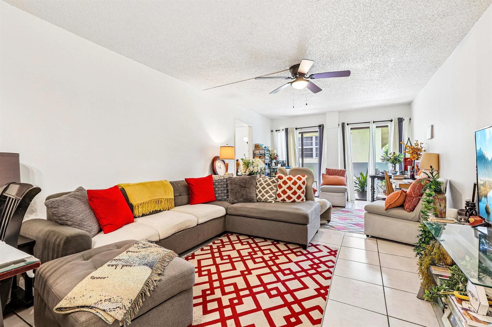 6941 Carlyle Avenue # 2e, Miami Beach FL 33141 photo 3