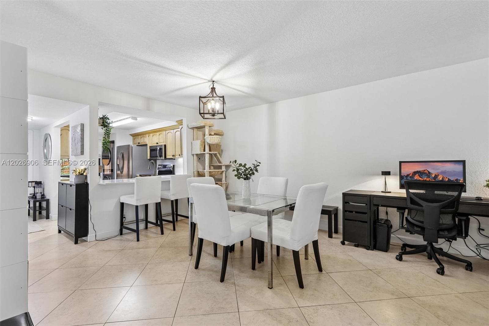 400 Commodore Dr # 206, Plantation FL 33325 photo 3