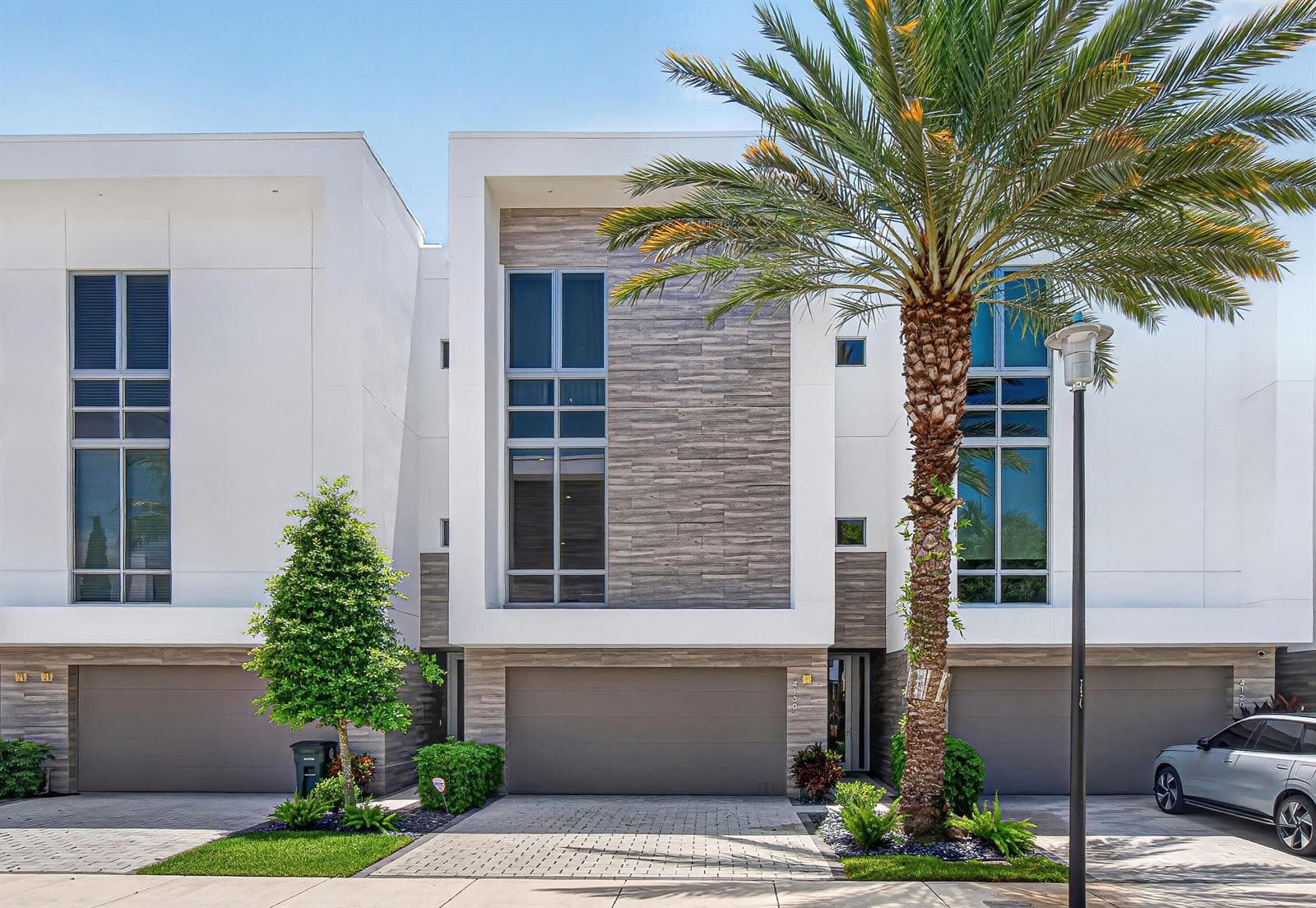 4130 NW 17th Avenue, Boca Raton FL 33431 photo 2