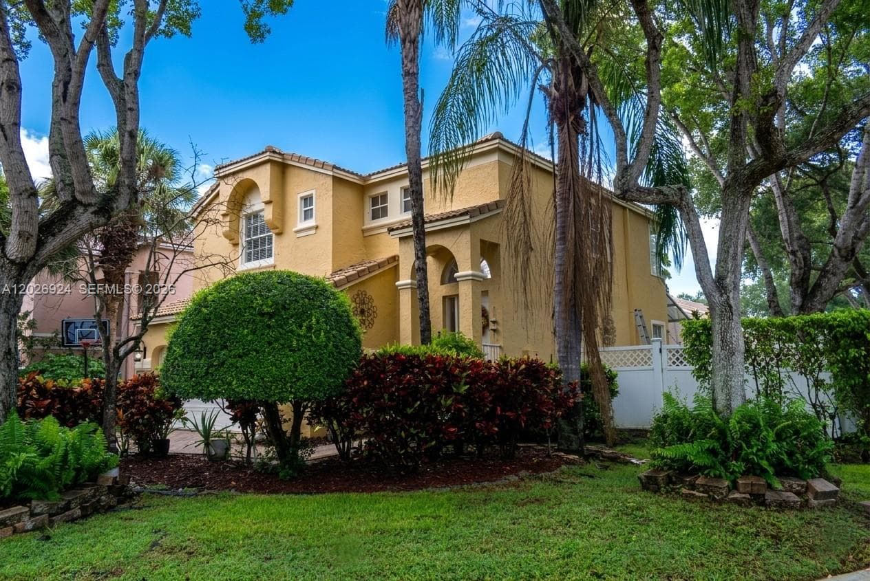 11405 NW 48th Ct, Coral Springs FL 33076 photo 2
