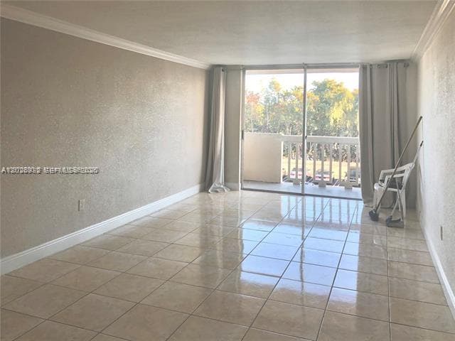 1800 Sans Souci Blvd # 305, North Miami FL 33181 photo 2