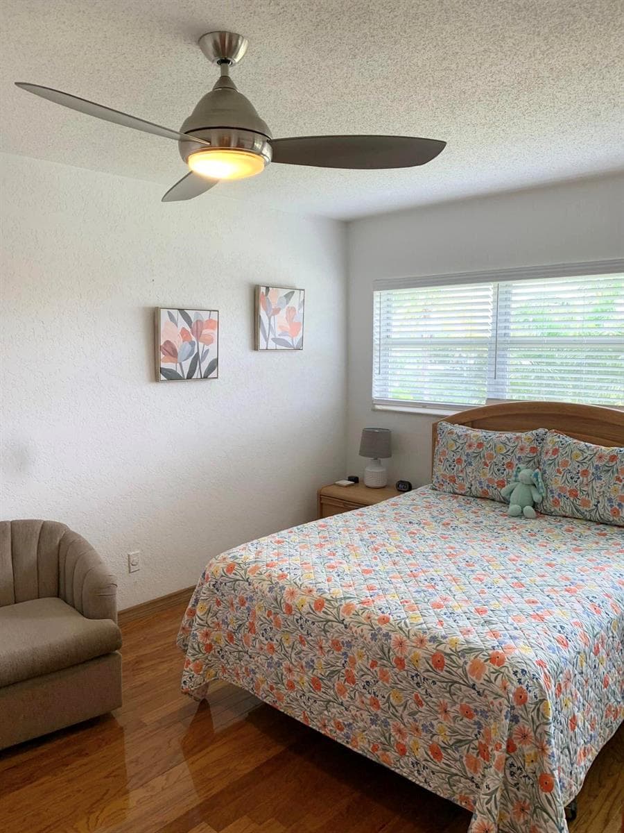 2453 NE 51st Street # D309, Fort Lauderdale, FL 33308 photo 5