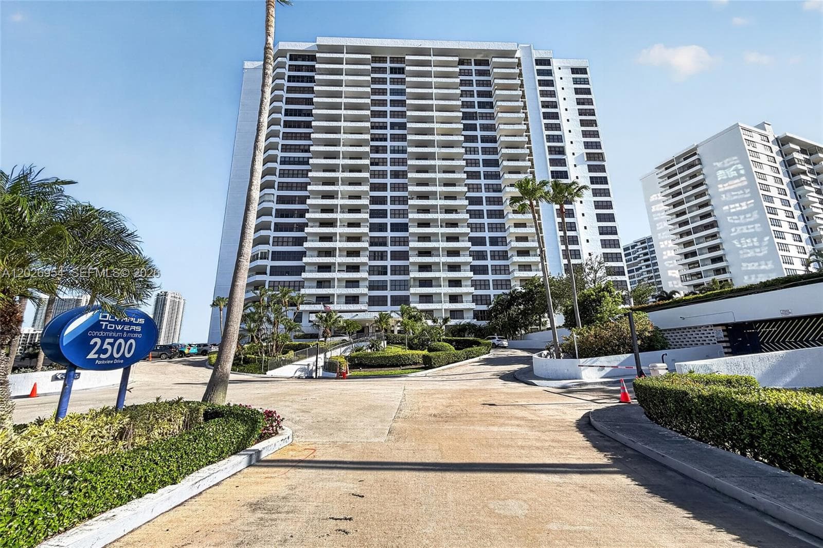 2500 Parkview Dr # 1717, Hallandale Beach FL 33009 photo 3