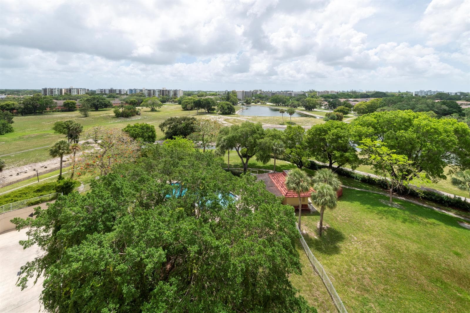 6911 Environ Boulevard # 8G, Lauderhill FL 33319 photo 2