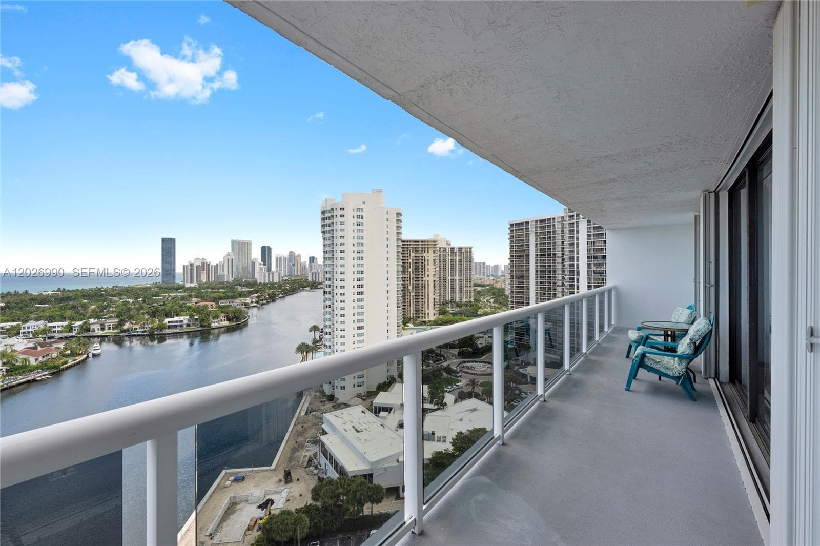20515 E Country Club Dr # 2146, Aventura FL 33180 photo 5
