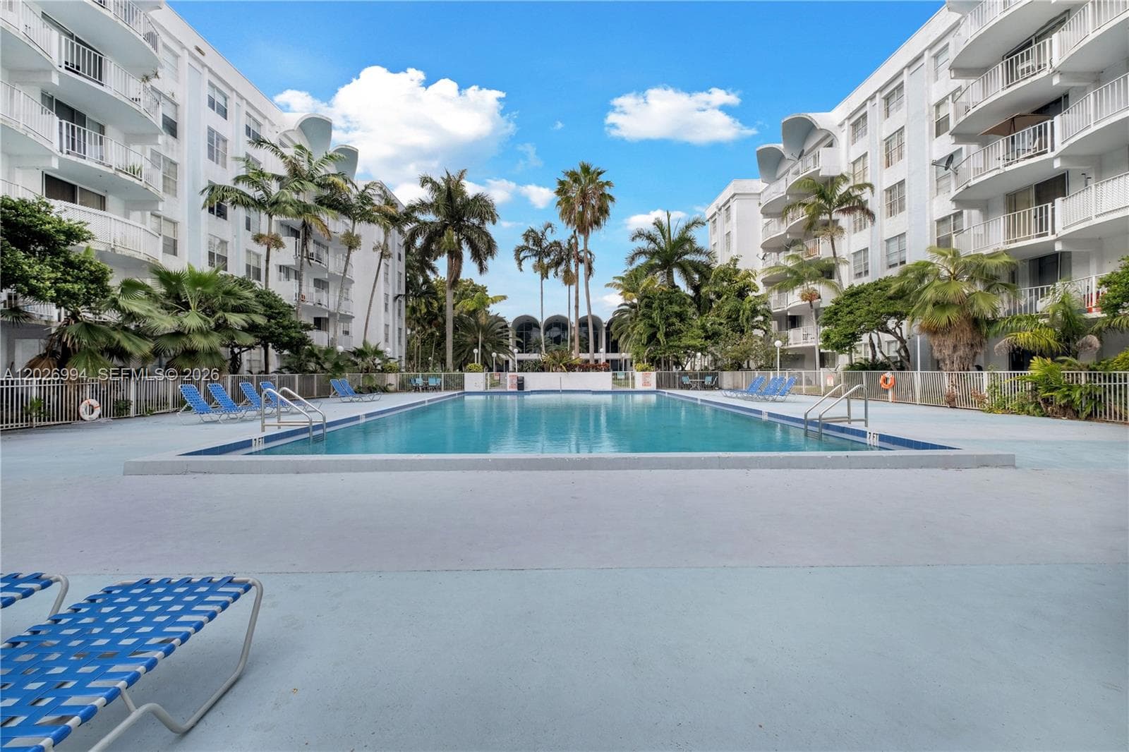 496 NW 165th St Rd # 616, Miami FL 33169 photo 5