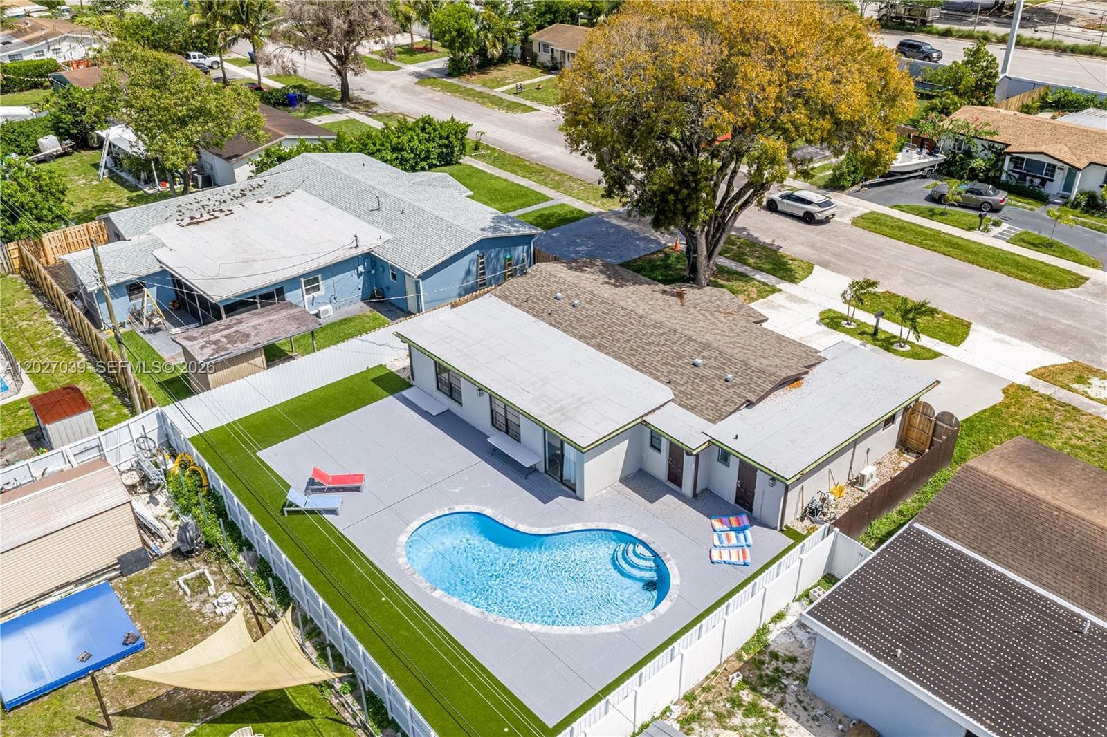7051 Tyler St, Hollywood, FL 33024 photo 2