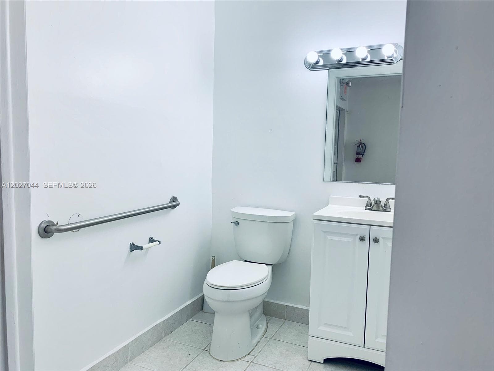 10421 NW 28 ST # D-104, FL 33172 photo 5