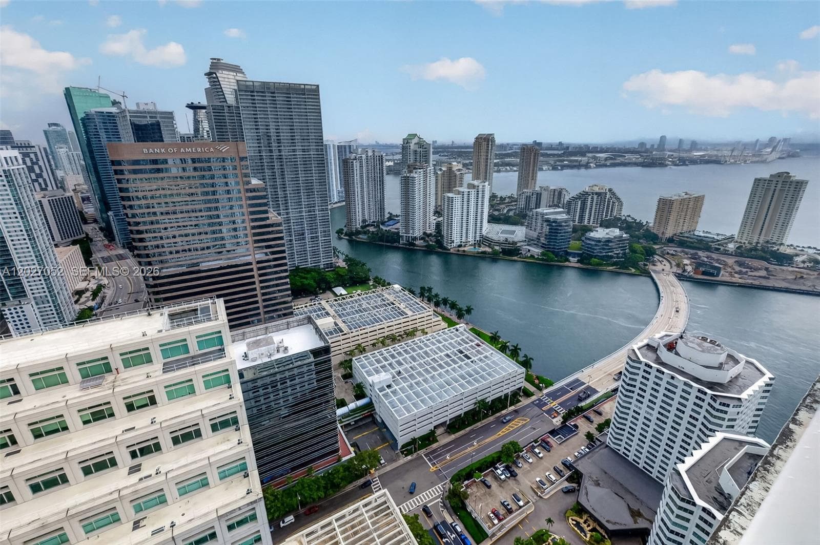 950 Brickell Bay Dr # 4504, Miami FL 33131 photo 2