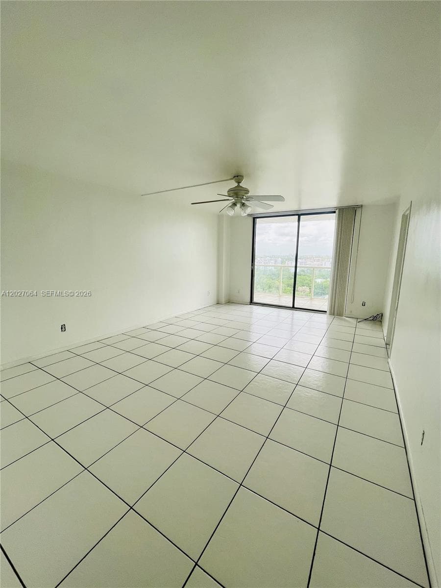 13499 Biscayne Blvd # 1613, North Miami FL 33181 photo 3