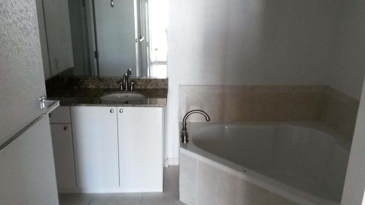1830 Radius Drive # 707, Hollywood FL 33020 photo 5