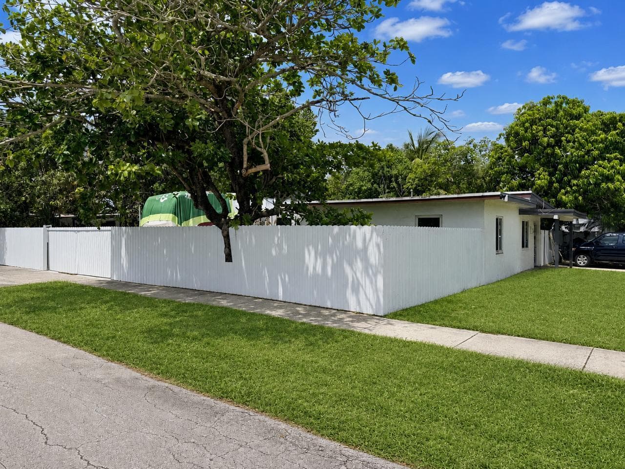 1100 NW 141st Street, Miami FL 33168 photo 3