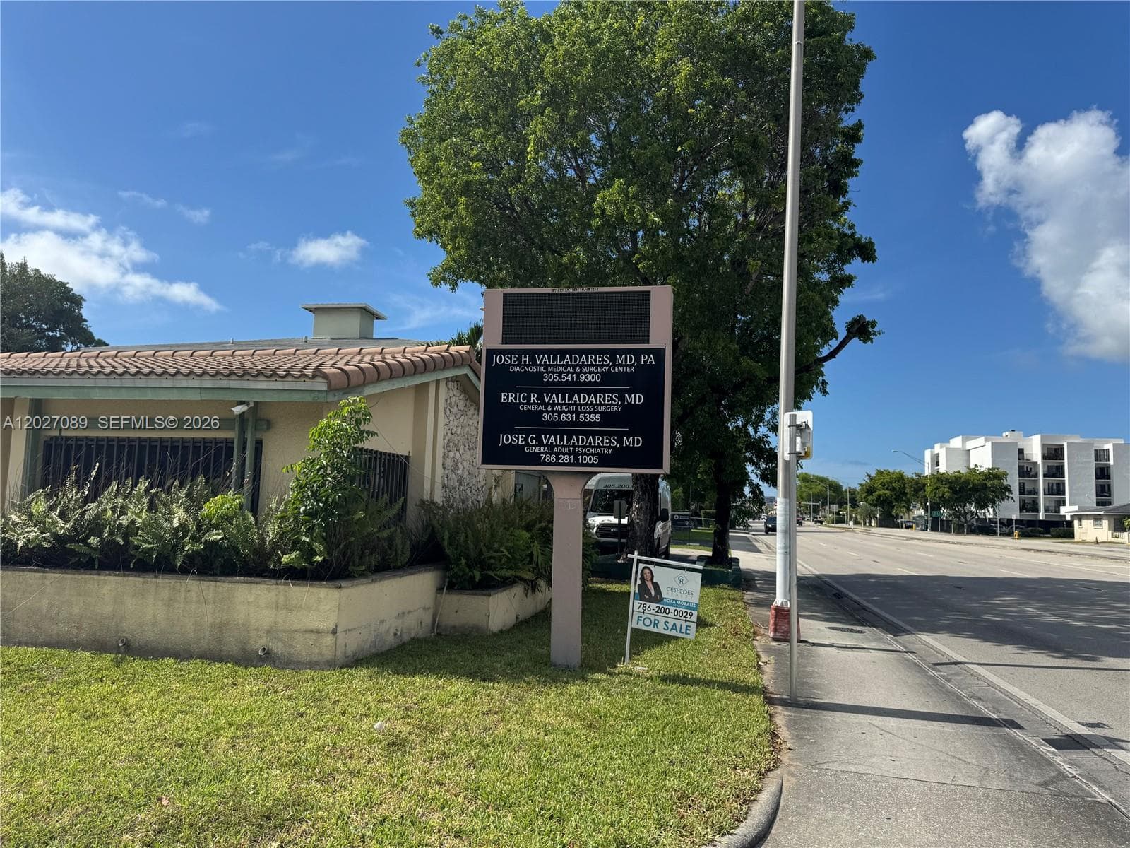 2660 SW 3rd St, Miami FL 33135 photo 2