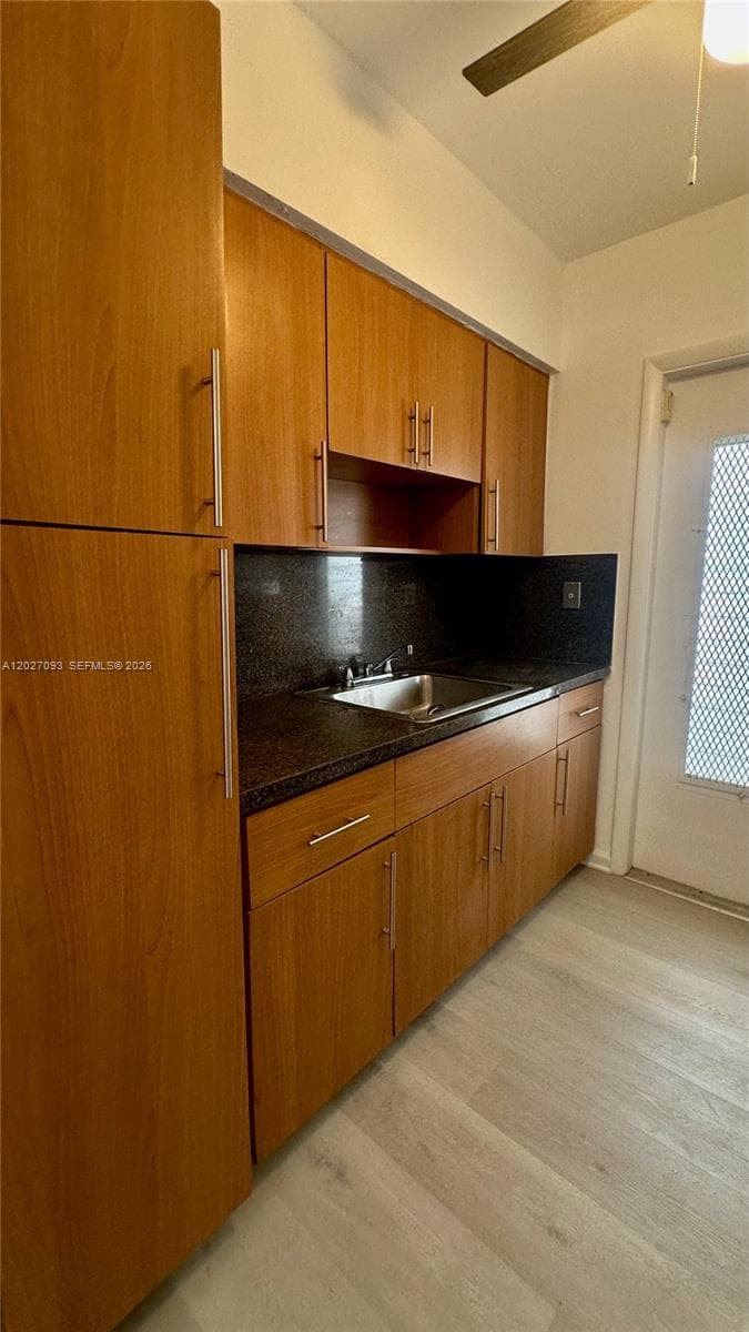 1231 Pennsylvania Ave # 8, Miami Beach FL 33139 photo 4