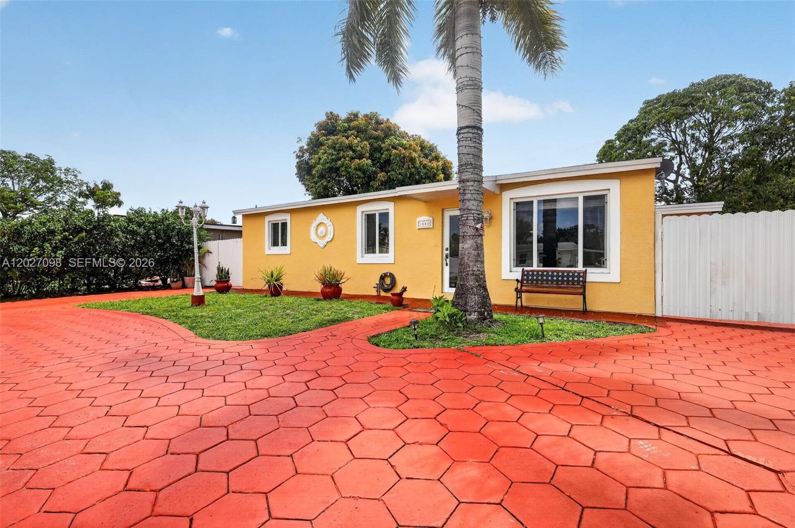 1440 N 68th Ave, Hollywood FL 33024 photo 3