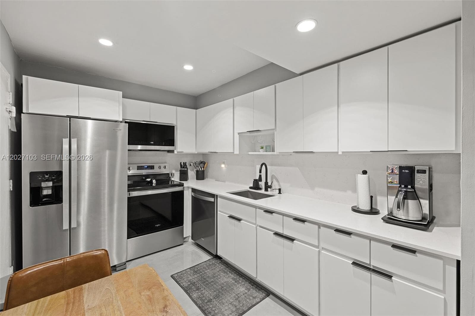 5001 Collins Ave # 1E, Miami Beach FL 33140 photo 2