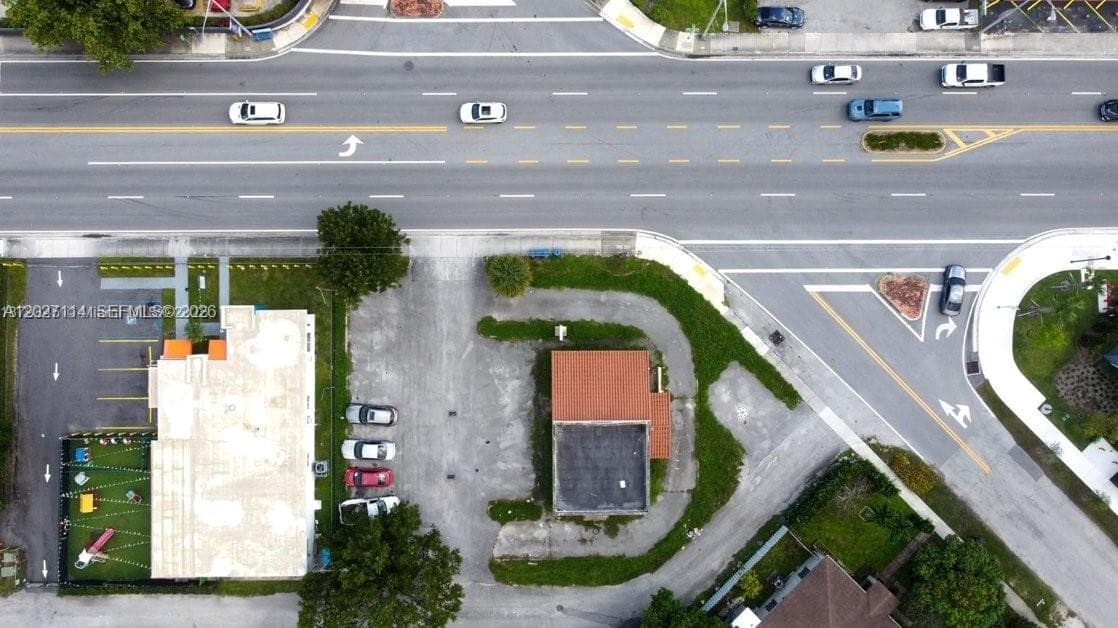 14100 W Dixie Hwy, North Miami FL 33161 photo 2
