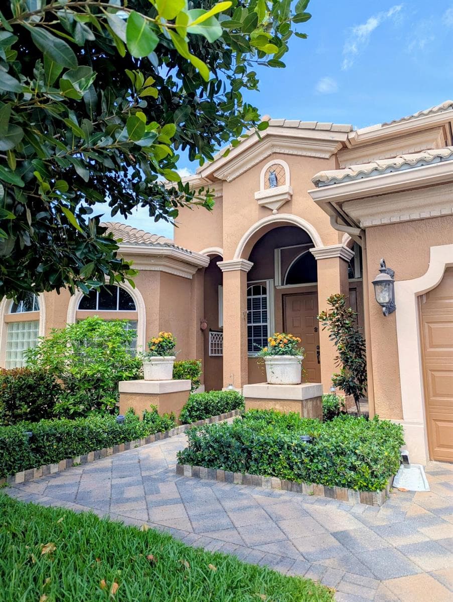 10640 Oak Meadow Lane, Lake Worth FL 33449 photo 2