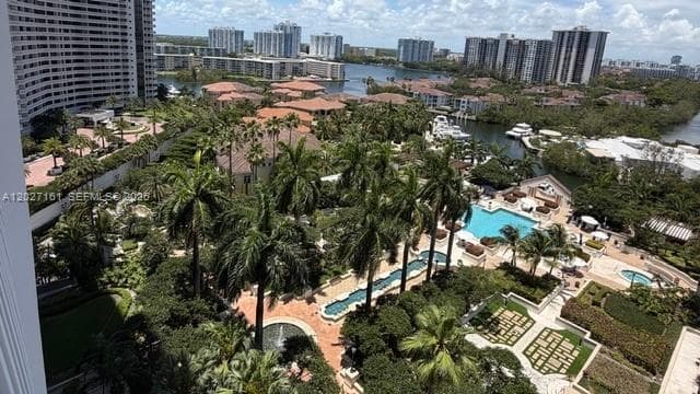2000 Island Blvd # 1404, Aventura FL 33160 photo 5