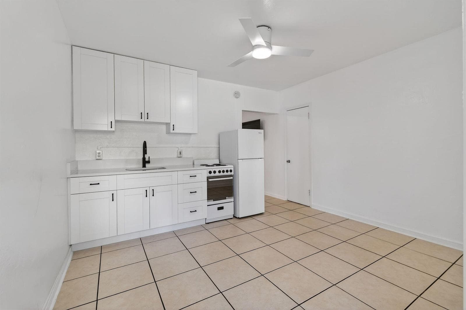 101 Blossom Lane # L, Palm Beach Shores FL 33404 photo 2