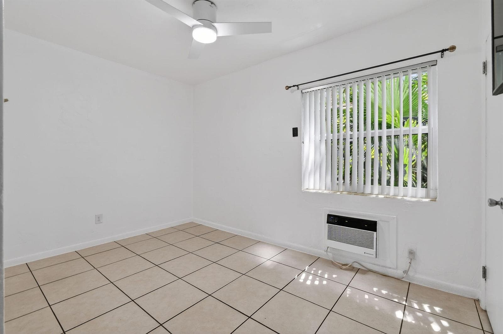 101 Blossom Lane # L, Palm Beach Shores FL 33404 photo 3