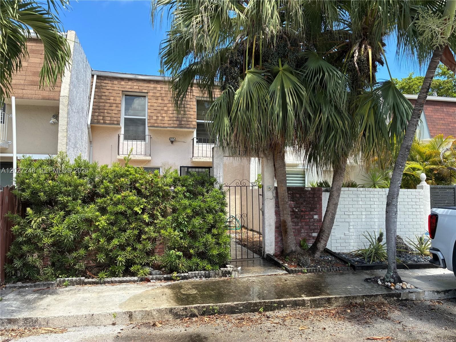 13509 NE 24th Pl, North Miami FL 33181 photo 2