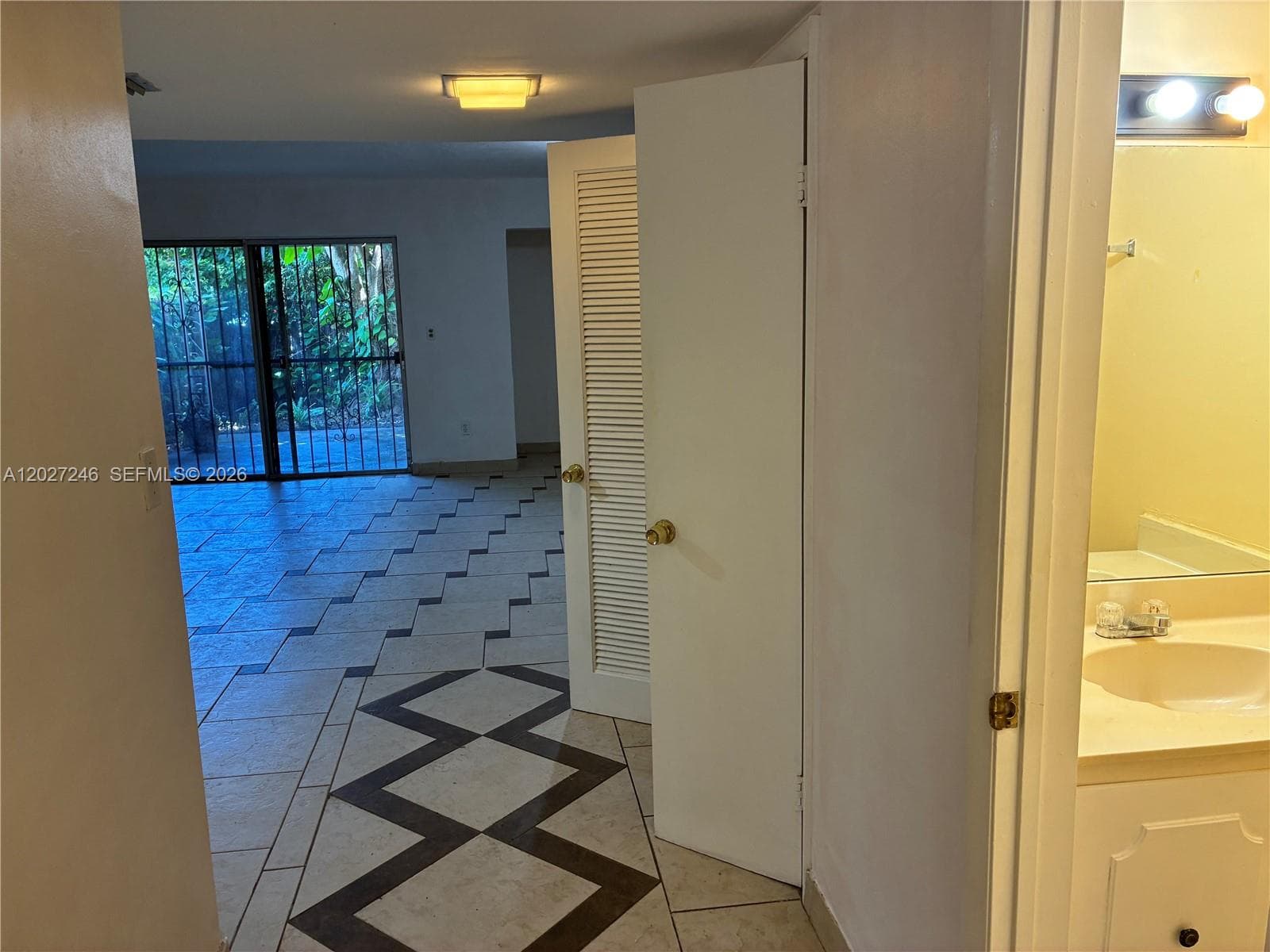 13509 NE 24th Pl, North Miami FL 33181 photo 4