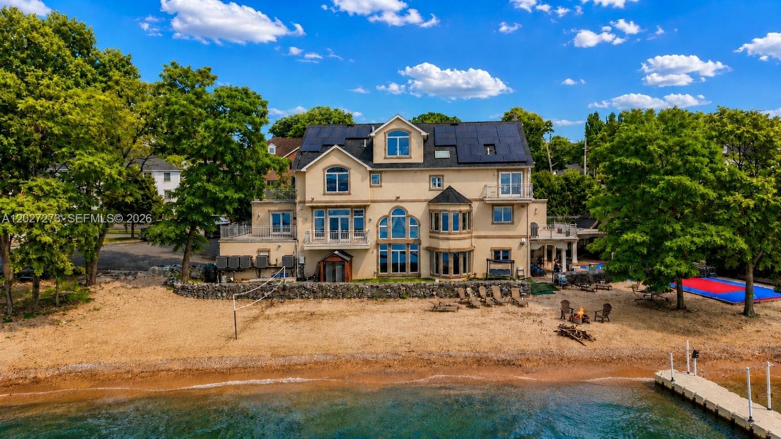 30 Aviva Ct, NY 10307 photo 3