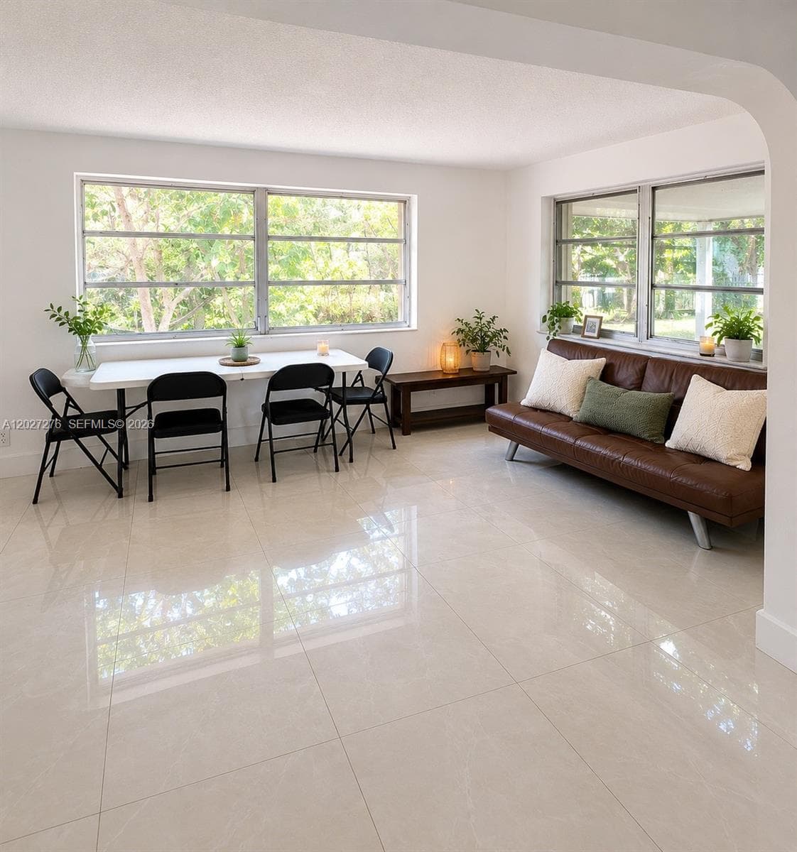 1109 NE 4th Ct, Hallandale Beach FL 33009 photo 5