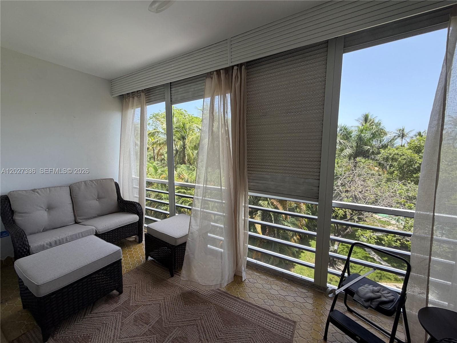 1000 NE 14th Ave # 408, Hallandale Beach FL 33009 photo 4