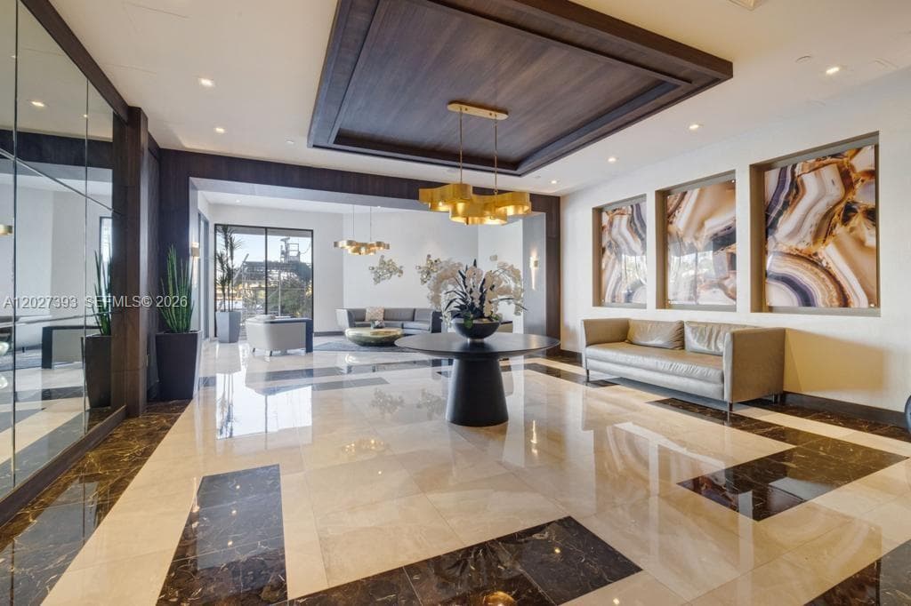 20505 E Country Club Dr # 143, Aventura FL 33180 photo 3