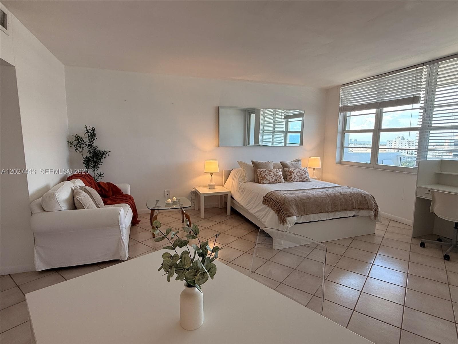 100 Lincoln Rd # 1427, Miami Beach FL 33139 photo 2
