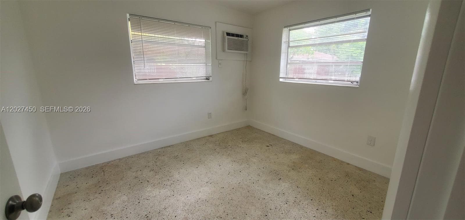 1032 SW 10th St, Miami FL 33130 photo 2