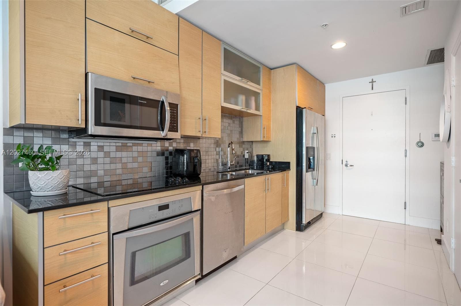 60 SW 13th St # 4408, Miami FL 33130 photo 3