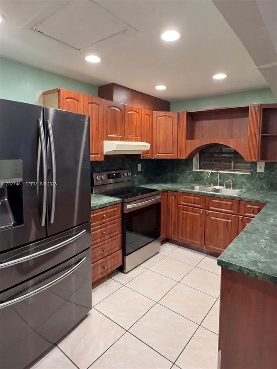 1300 NE 203rd St, Miami FL 33179 photo 5