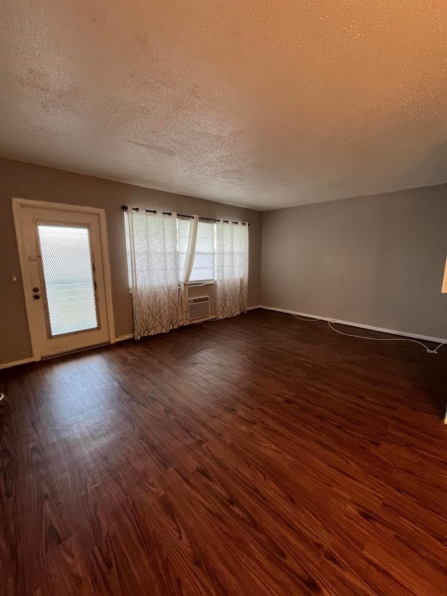 119 E Westbury E # 119, Deerfield Beach FL 33442 photo 4