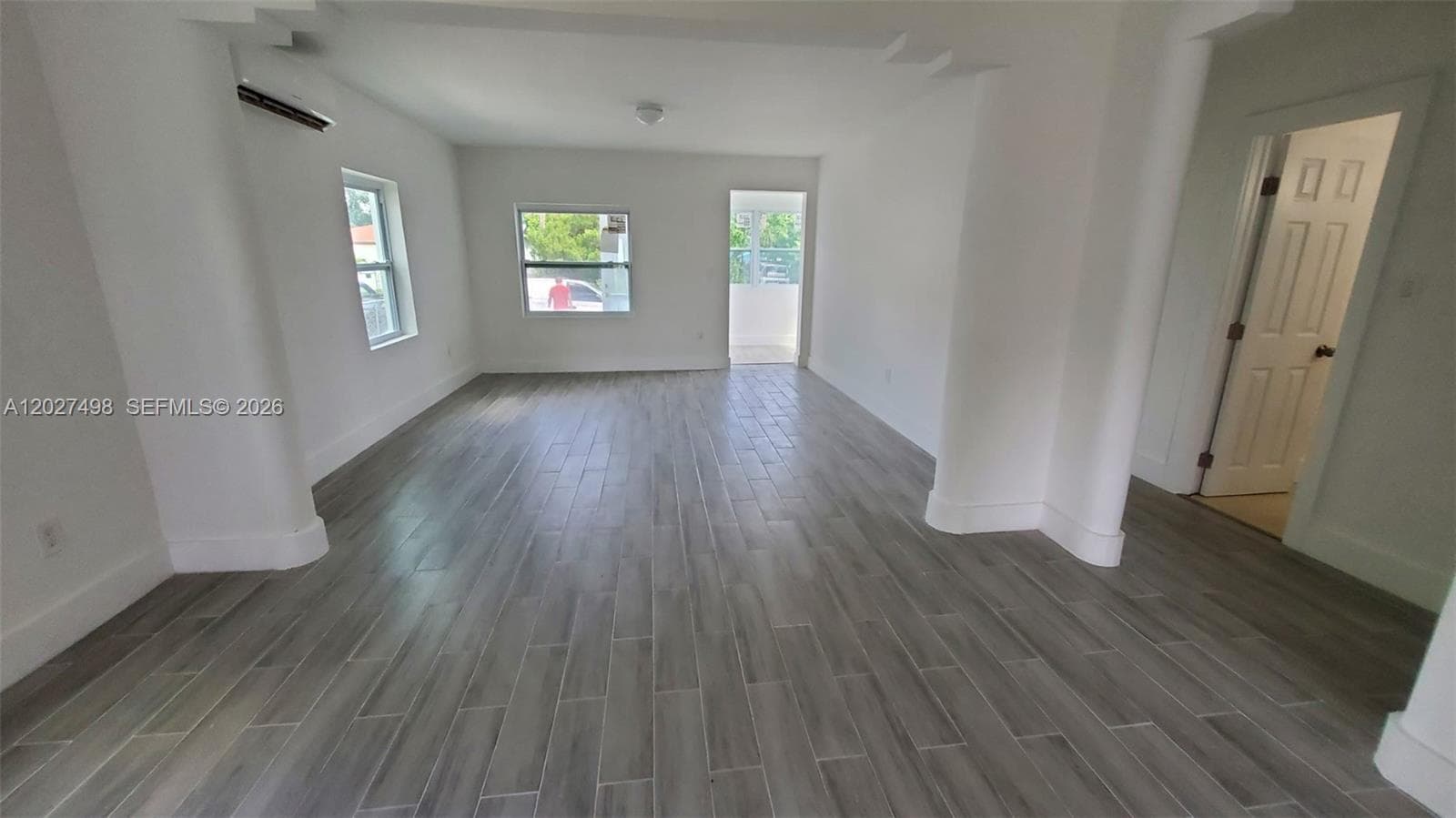 560 NW 53rd St, Miami FL 33127 photo 2