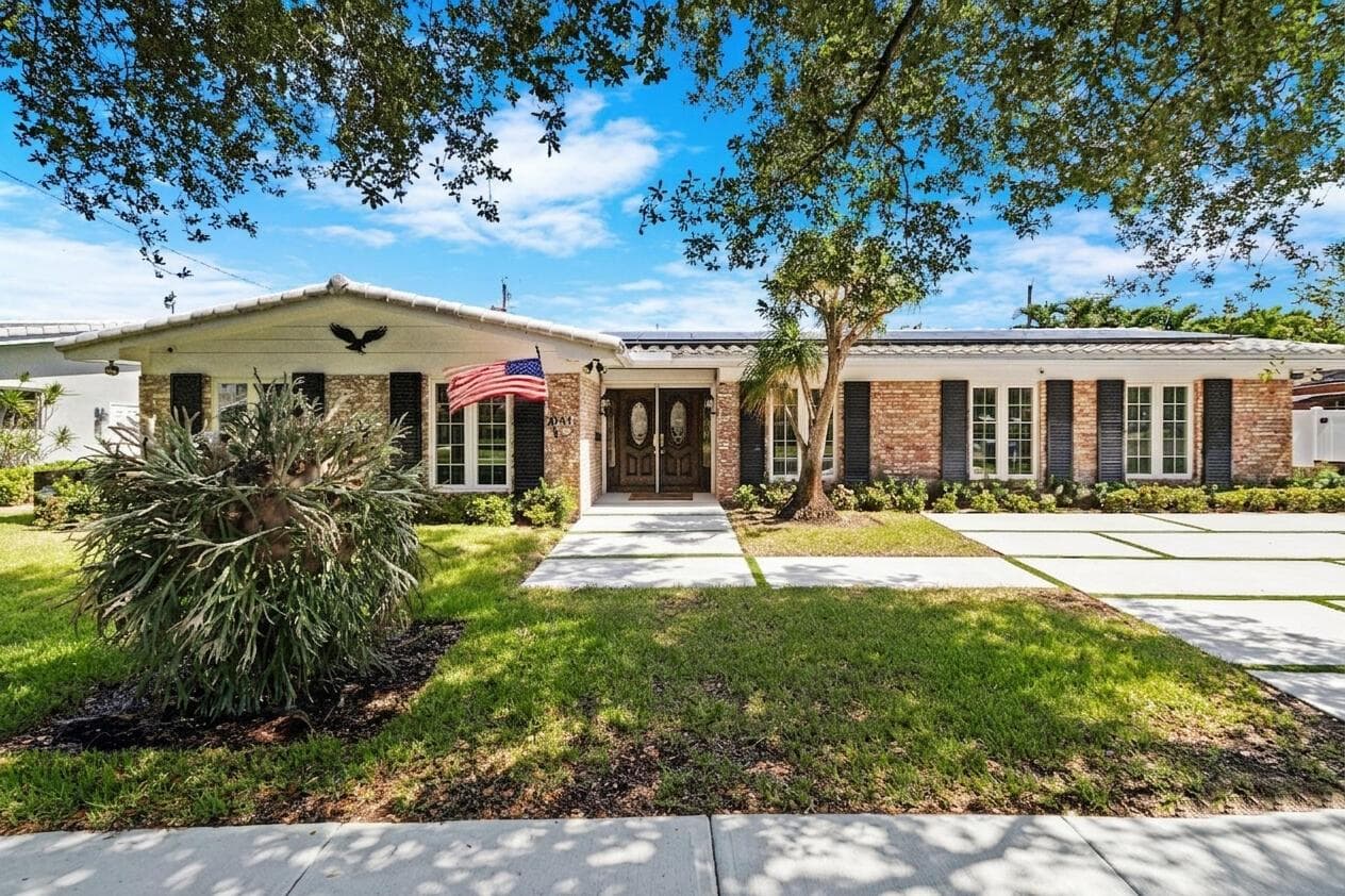 2141 NE 67th Street, Fort Lauderdale FL 33308 photo 2