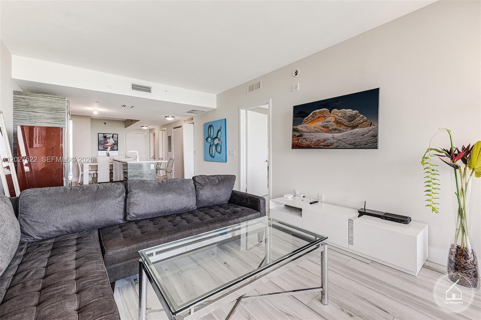 460 NE 28th St # 1707, Miami, FL 33137 photo 4