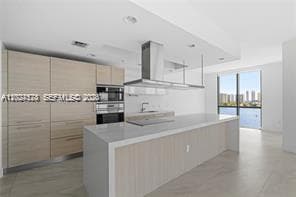 17111 Biscayne Blvd # 1210, North Miami Beach FL 33160 photo 5