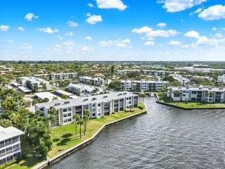 1950 SW Palm City Road # 106, Stuart FL 34994 photo 4