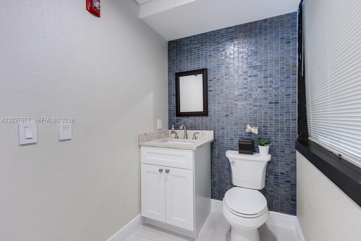 200 S Andrews Ave # 302-303, Fort Lauderdale FL 33301 photo 3