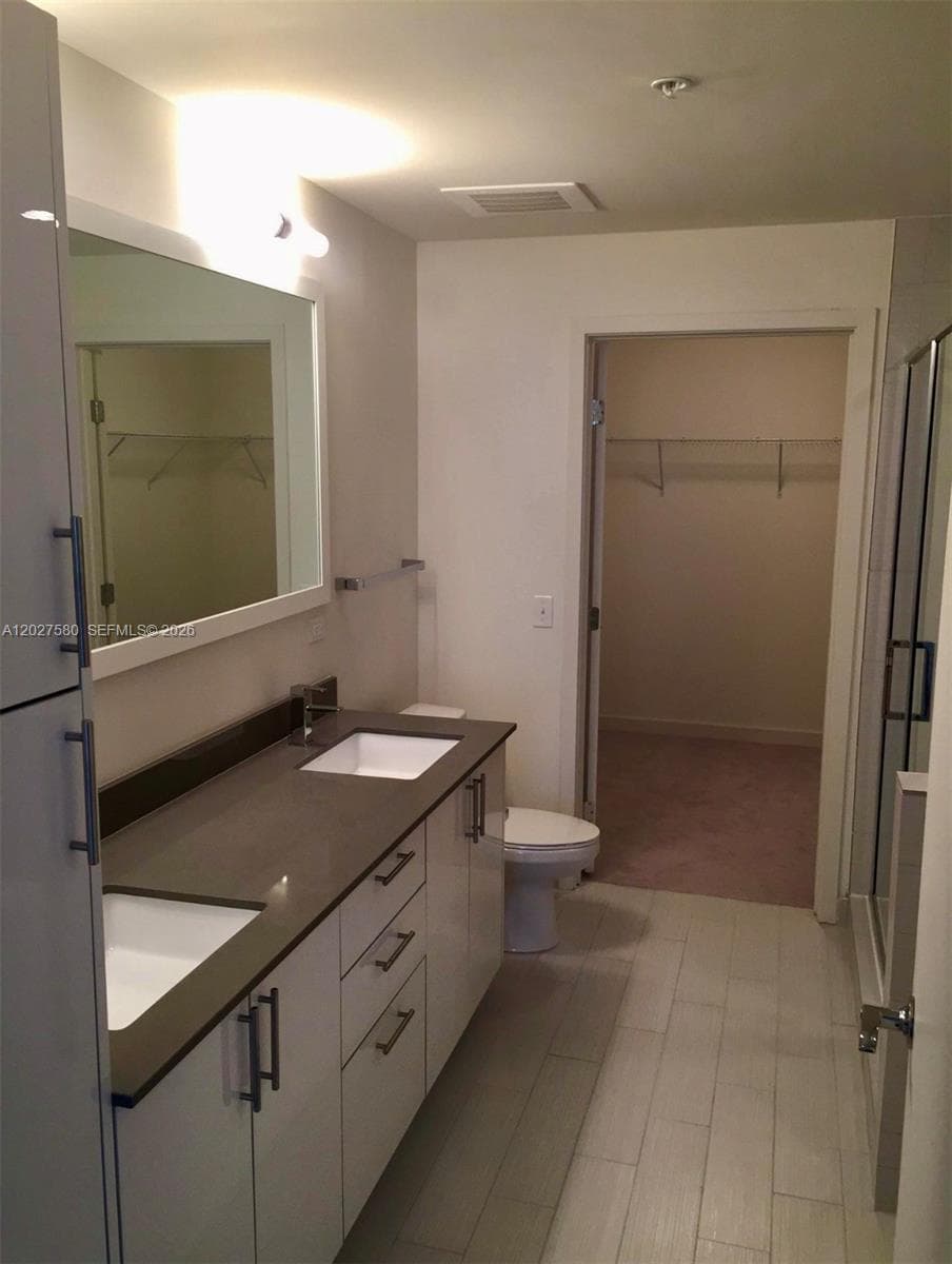 999 SW 1st Ave # 2005, Miami FL 33130 photo 5
