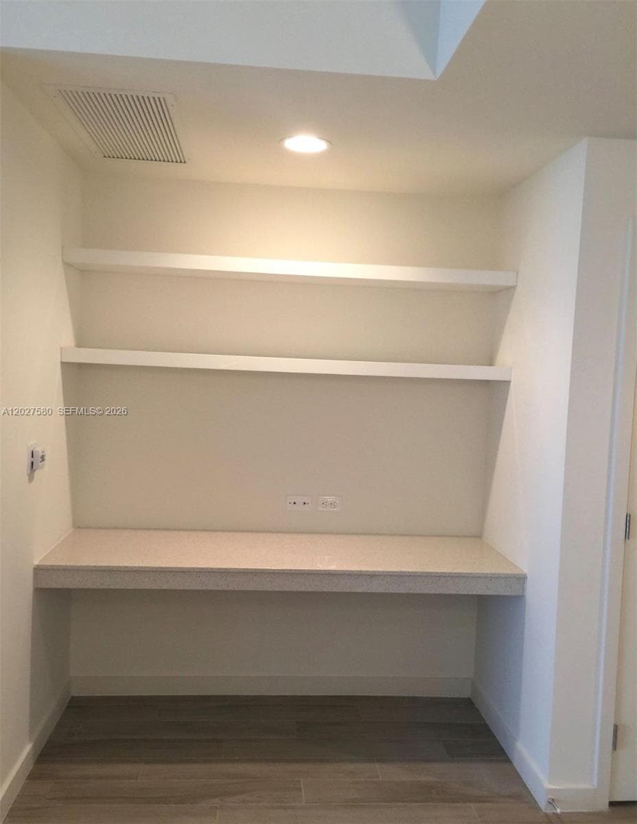 999 SW 1st Ave # 2005, Miami FL 33130 photo 4