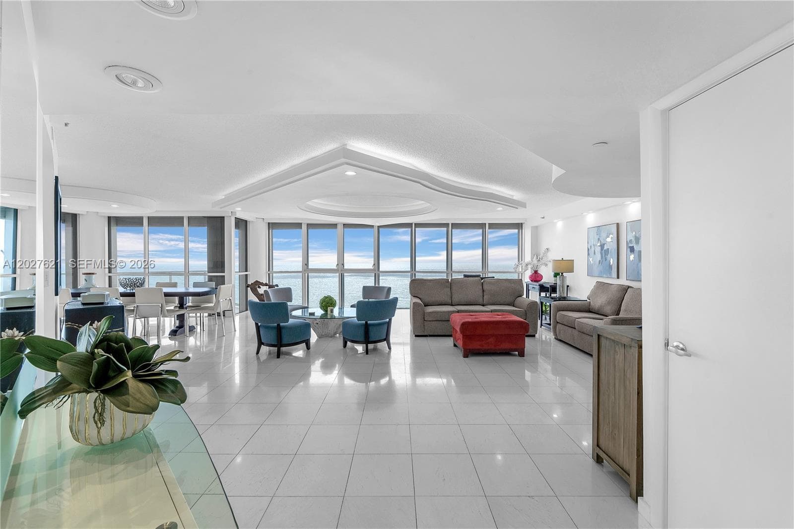 16485 Collins Ave # 1836, Sunny Isles Beach, FL 33160 photo 3