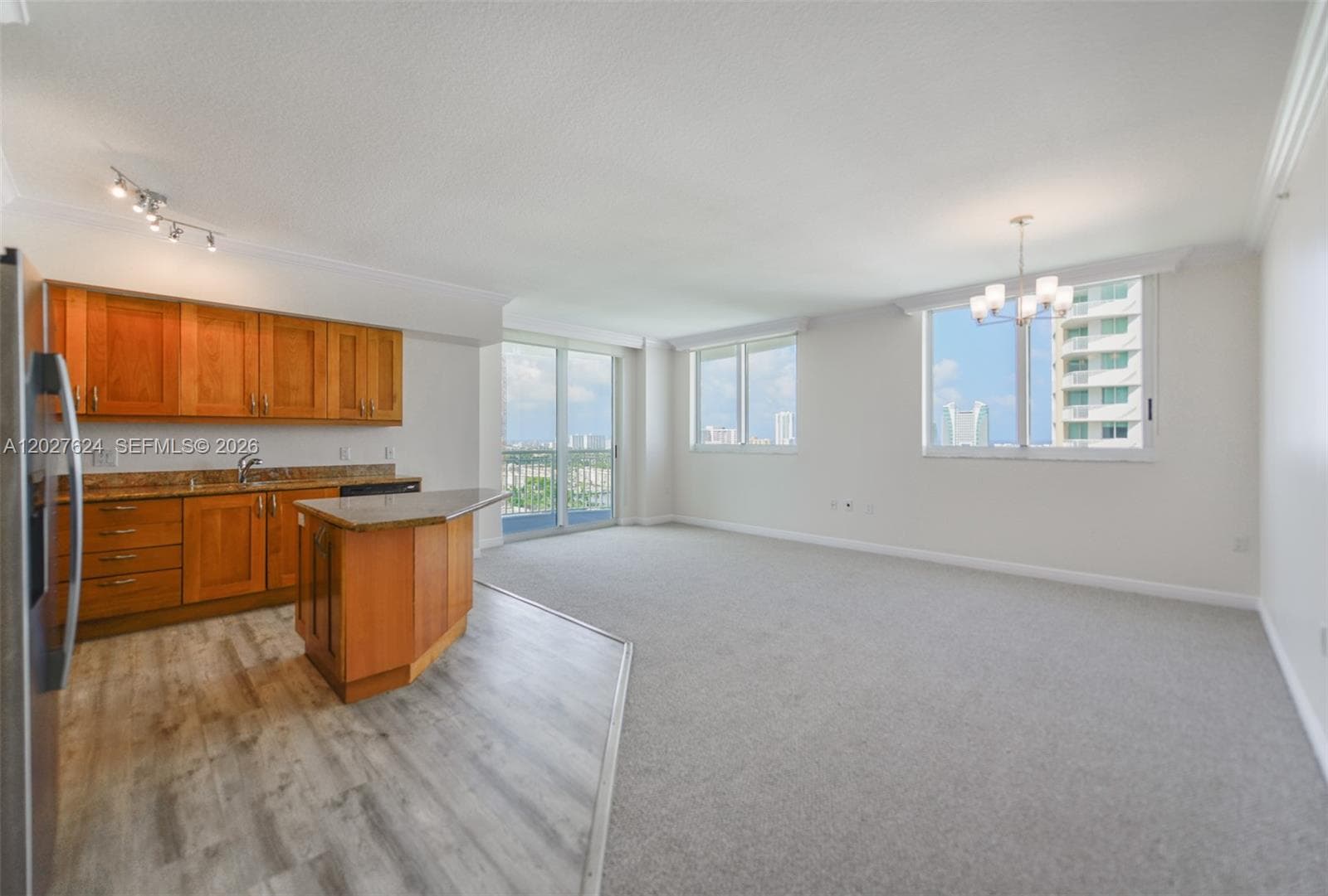 1745 E Hallandale Beach Blvd # 1903W, Hallandale Beach FL 33009 photo 2