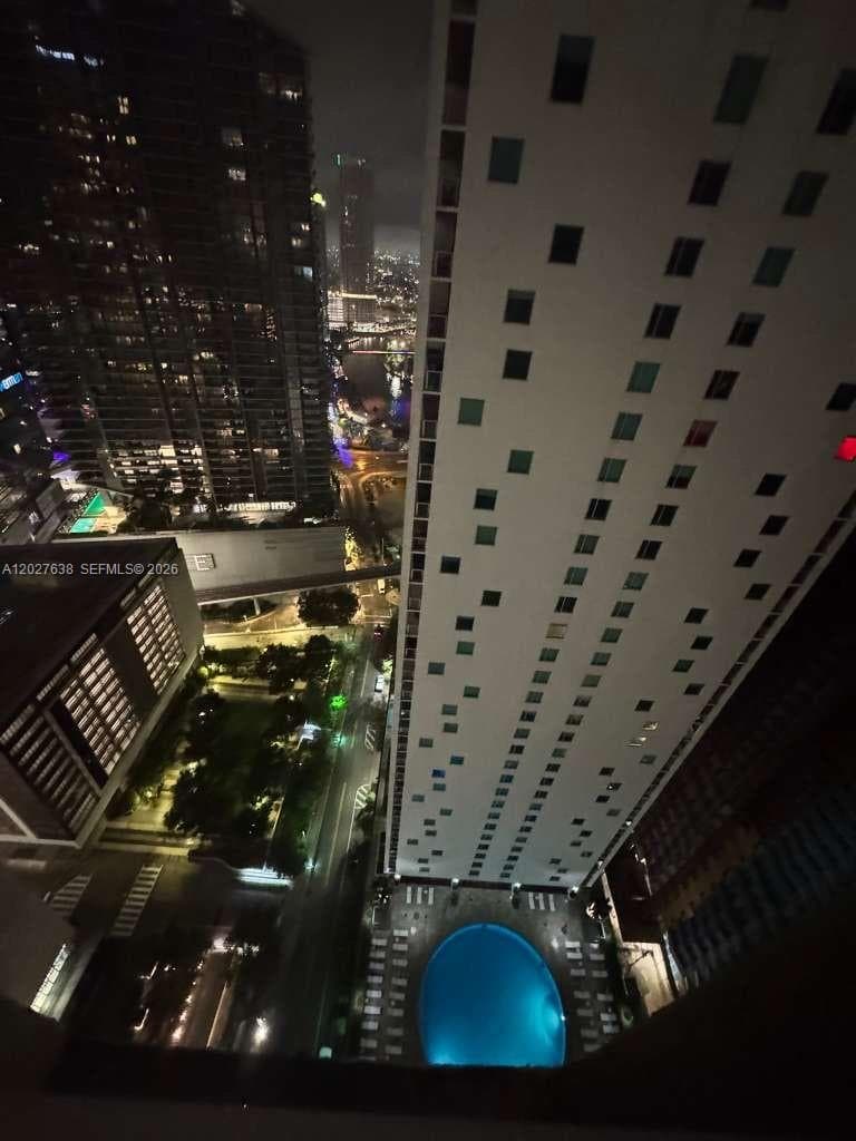 500 Brickell Ave # 3910, Miami FL 33131 photo 3