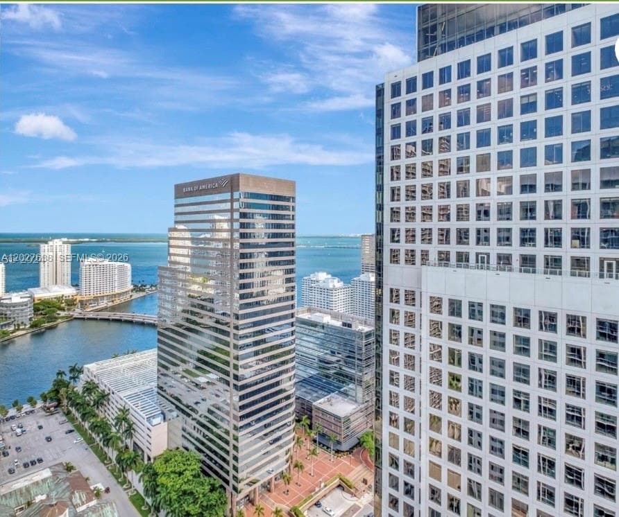 500 Brickell Ave # 3910, Miami FL 33131 photo 5