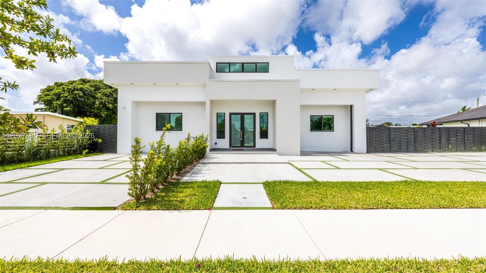 11450 SW 59th Ter, Miami FL 33173 photo 2